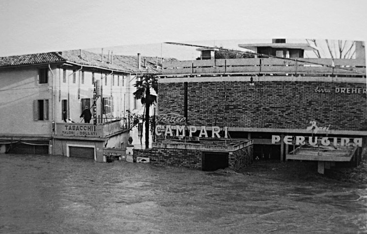 Piazzale Osoppo allagato