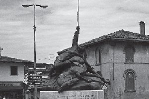Monumento ai Caduti di Pozzuolo del Friuli