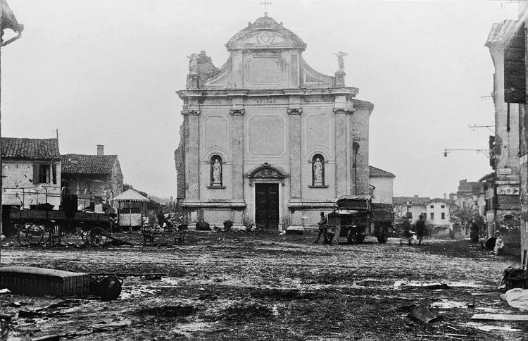 Il Duomo di Latisana dopo Caporetto